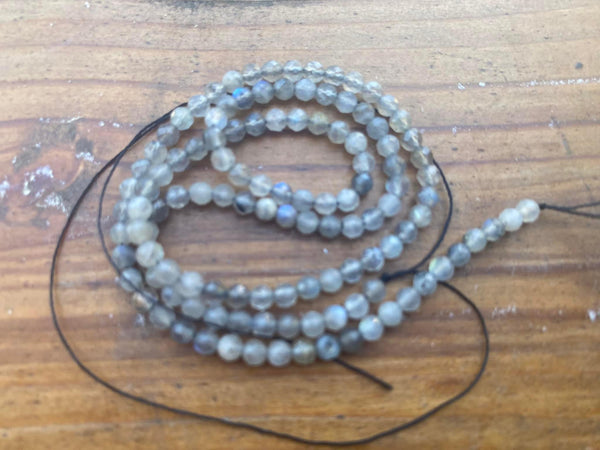 B9963  ONE (1) FULL Strand of Labradorite Beads