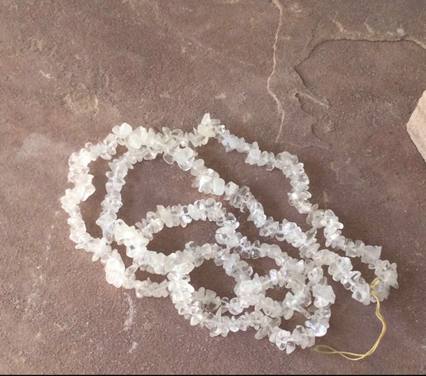 B3088  FULL Strand of Vintage Clear Quartz Gemchip Beads