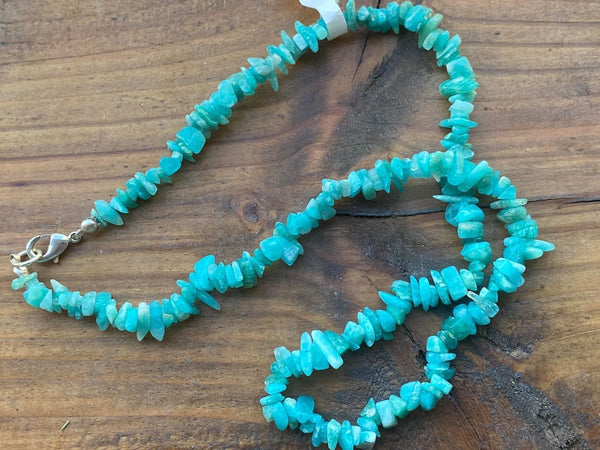 J03333  Amazonite Gemchip Gemstone Necklace