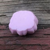 CAB0275 ONE (1) Lavender Resin Flower Cabochon