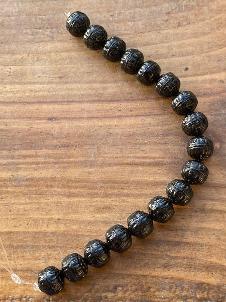 B6223  FULL Strand of Cathedral Style Czech Glass Beads “Black”