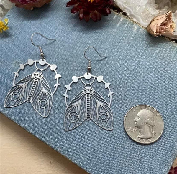 J0611  Stunning Pair of Silver Plated Etched Moon Phases/Moth Earrings