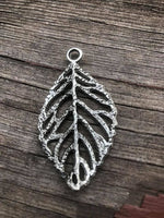 P0762  Silver Leaf Pendant “Sturdy”