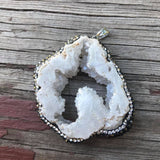 P1565  ONE (1) White Sliced Druzy Electroplated in Gunmetal Rhinestone