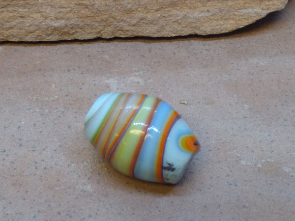 V0758  Vintage Handmade Lamp Work Glass Trade Bead Circa 60’s